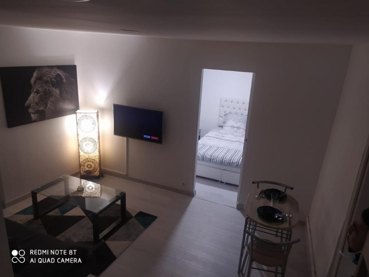 Charmant Appartement Design Blois Esterno foto